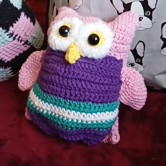 Crochet Owl Cuddly Stuffed Animal bird accent pillow Snuggly - Picture 2 of 4